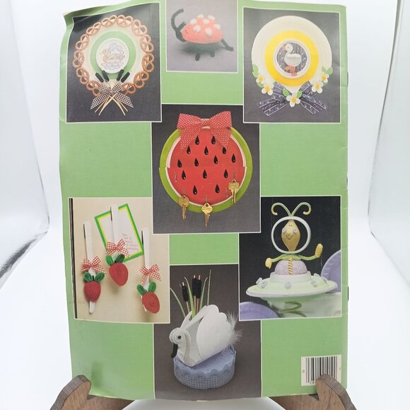 Vintage Craft Patterns, Fun Crafts for Kids by Dick Martin, Leisure Arts Leaflet - Picture 2 of 2